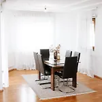 Apartment Laguna Royale Concept