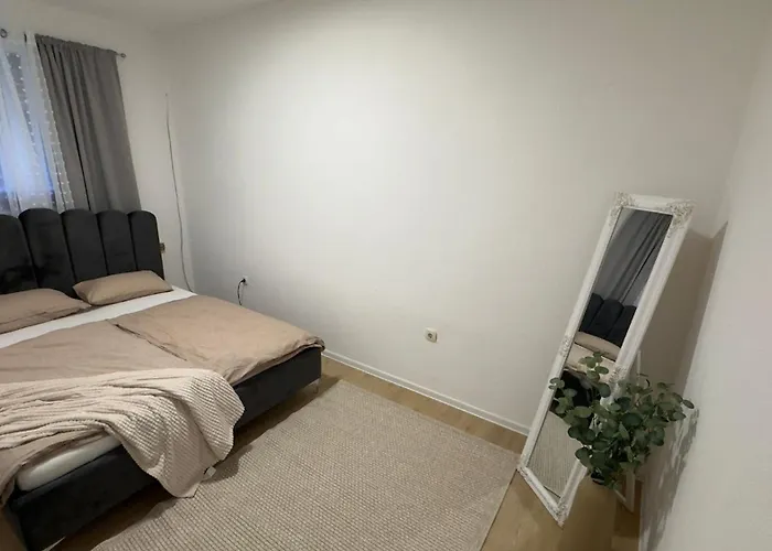 Laguna Royale Concept