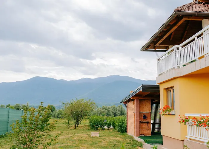 Laguna Royale Concept