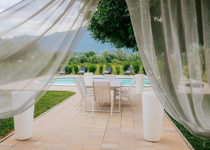 Laguna Royale Concept Apartment *