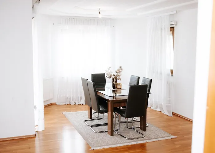 Apartment Laguna Royale Concept